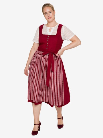 SHEEGO Dirndl in Red: front