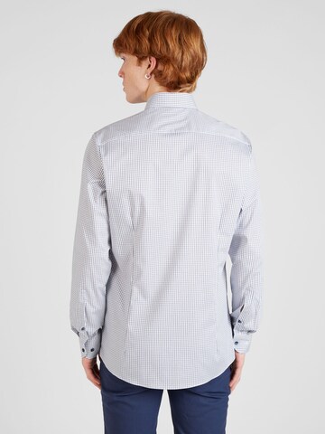 OLYMP Slim Fit Риза в бяло
