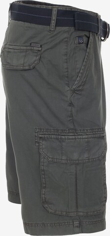 CASAMODA Regular Cargo Pants in Green