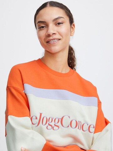 The Jogg Concept Sweatshirt in Orange
