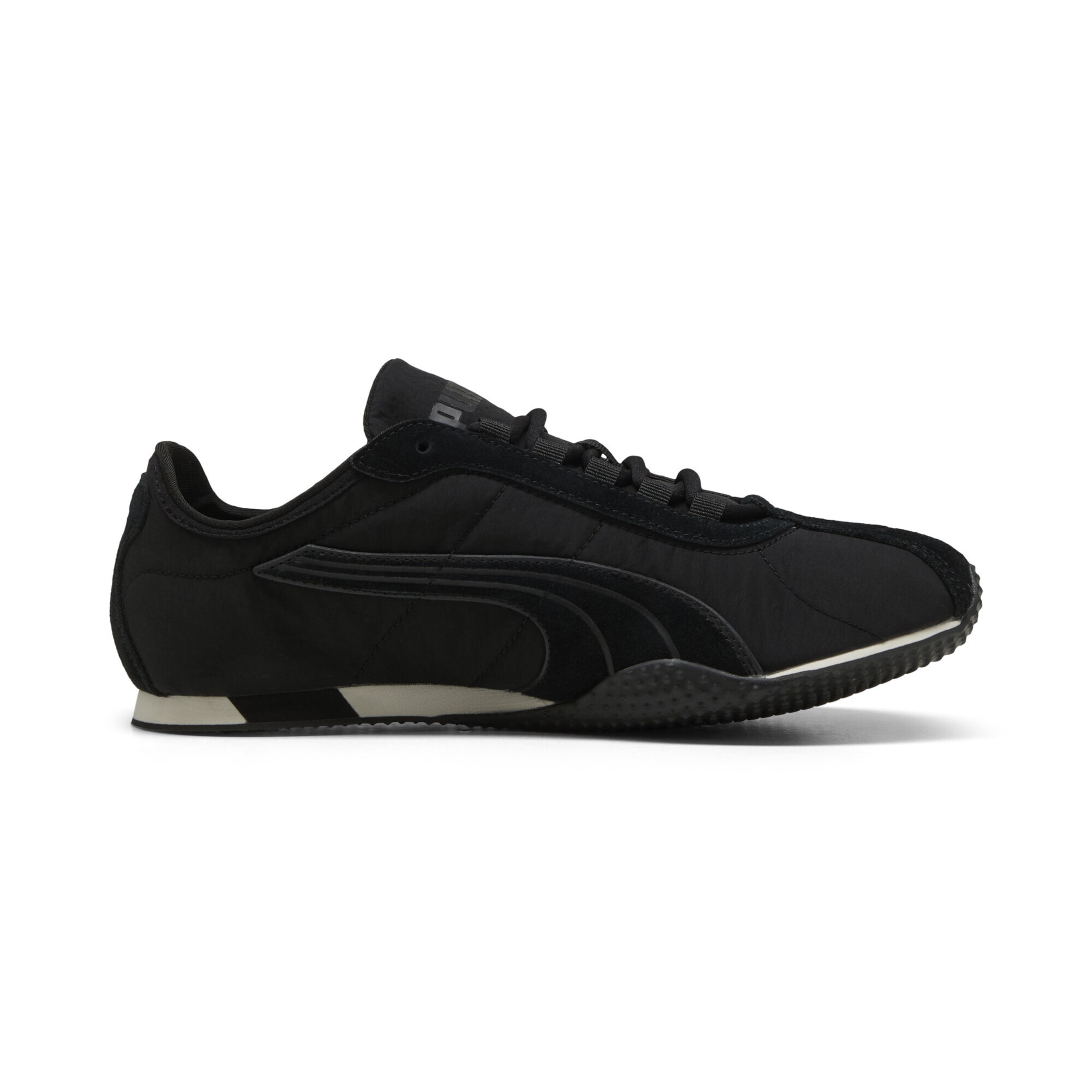 PUMA Sneakers in Schwarz