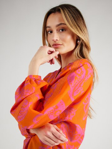 Emily Van Den Bergh Bluza | oranžna barva