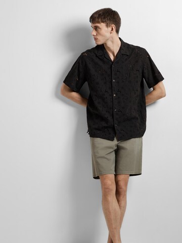 SELECTED HOMME Comfort fit Button Up Shirt 'Jax' in Black