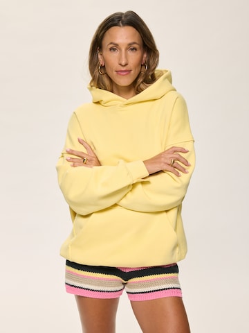 Kamila Šikl Bluzka sportowa w kolorze żółty: przód