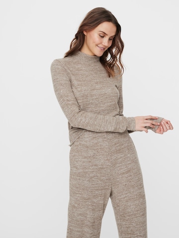 VERO MODA Sweater 'CHILL' in Grey: front