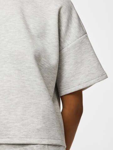 Sweat-shirt 'PCPolly' PIECES en gris