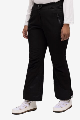 Ulla Popken Regular Athletic Pants in Black: front