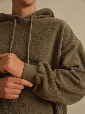 Felpa 'Kerem' di DAN FOX APPAREL in verde