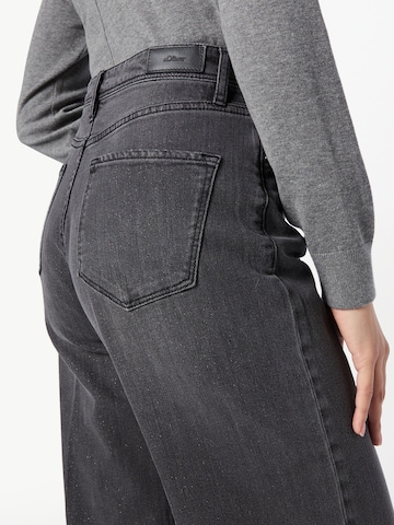 s.Oliver Wide Leg Jeans 'Suri' in Grau