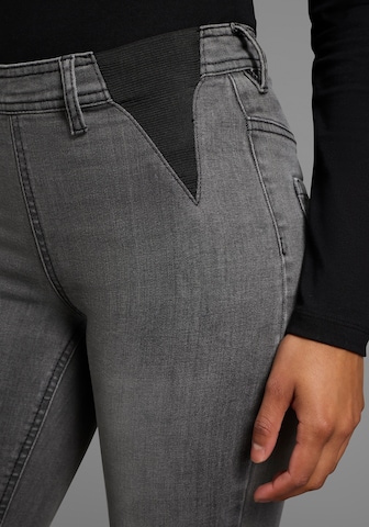 ARIZONA Skinny Jeans in Grey