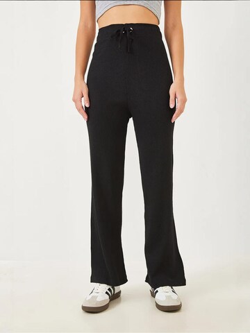 Bianco Lucci Flared Broek in Zwart