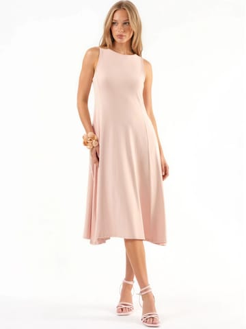 Busem Kleid in Pink