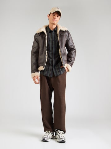 MUSTANG Regular Fit Paita 'STYLE CHESTER' värissä musta