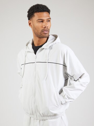 Nike Sportswear - Chaqueta de entretiempo 'CLUB' en gris