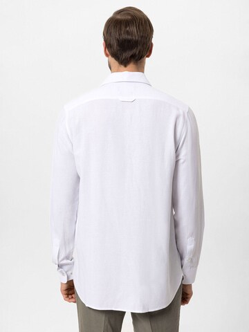 Coupe regular Chemise Antioch en blanc