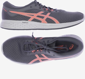 ASICS Sneakers & Trainers in 42,5 in Grey: front