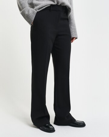 GANT Wide leg Pants in Black: front
