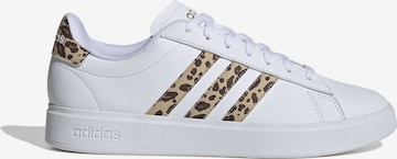 balta ADIDAS SPORTSWEAR Sportbačiai be auliuko 'Grand Court 2.0': priekis