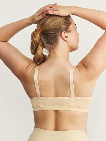 C&City Bralette Bra in Beige
