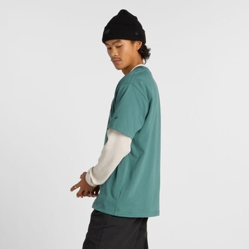 new balance Shirt 'Numeric' in Groen