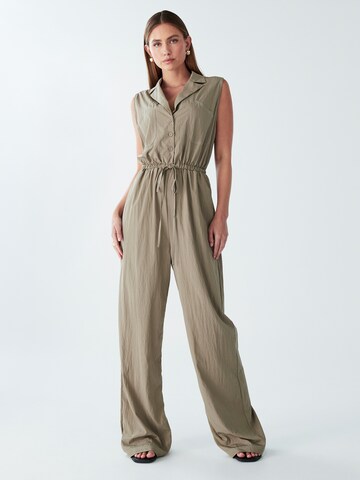 Tuta jumpsuit 'Zimi' di Willa in grigio