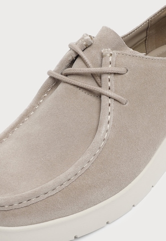 Calvin Klein - Mocassins em bege