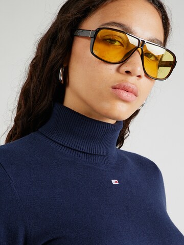 Tommy Jeans Свитер 'ESSENTIAL' в Синий