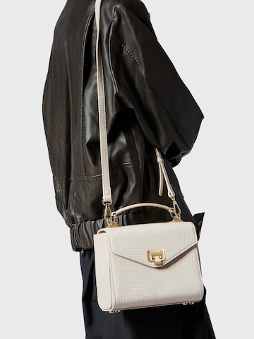 Victoria Hyde Handbag 'Duchess' in Beige: front