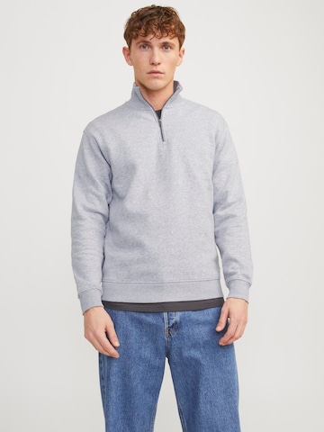 JACK & JONES Свитшот 'JJEBRADLEY' в Серый: спереди