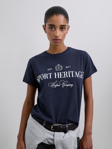 Tricou de la Scalpers pe negru