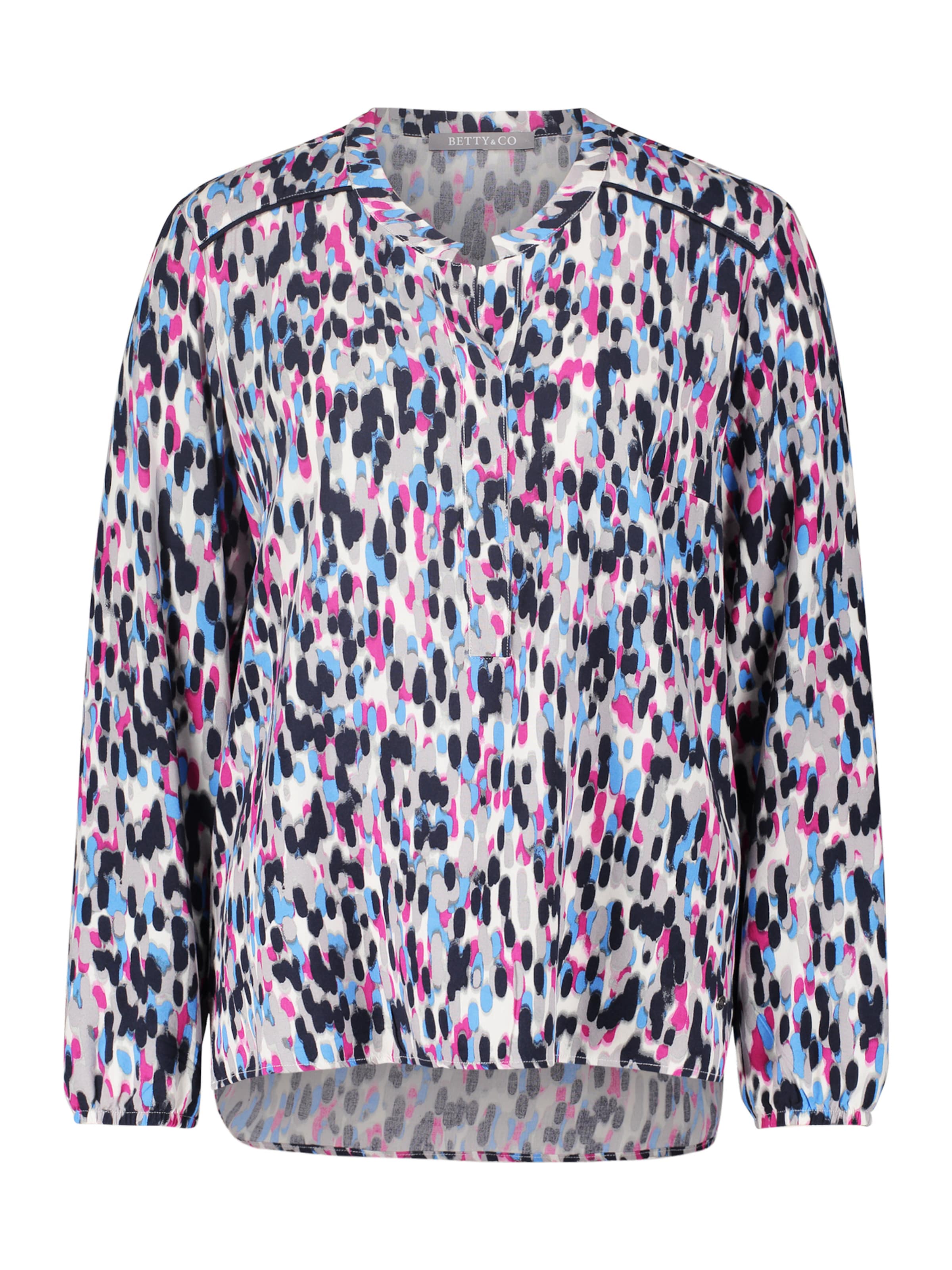 Betty & Co Blouse in Blue: front