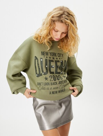 Koton Sweatshirt in Green