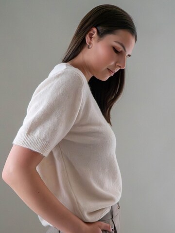 Pull-over 'Nina' WEARABLE STORIES en beige