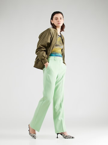 Y.A.S Regular Pleated Pants 'LIKKA' in Green