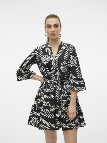 VERO MODA Blusekjole i sort: forside