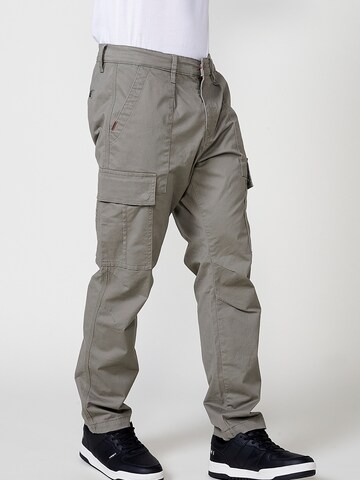 Regular Pantalon cargo KOROSHI en vert