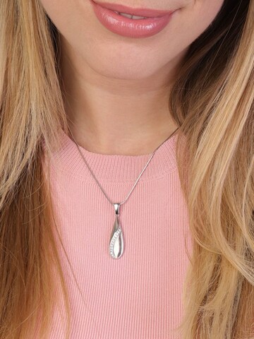 Lucardi Ketting in Zilver: voorkant