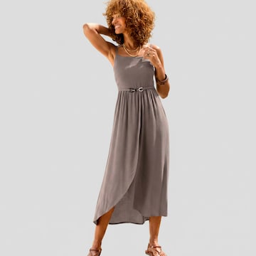 LASCANA Dress in Grey