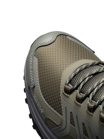 Sneaker bassa di NORTIV 8 in verde
