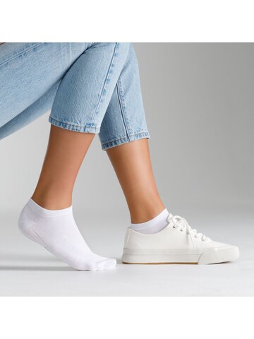 camano Ankle Socks in Grey