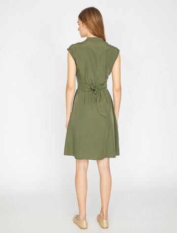 Koton Kleid in Grün