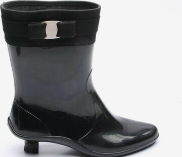 Salvatore Ferragamo Dress Boots in 38,5 in Black: front