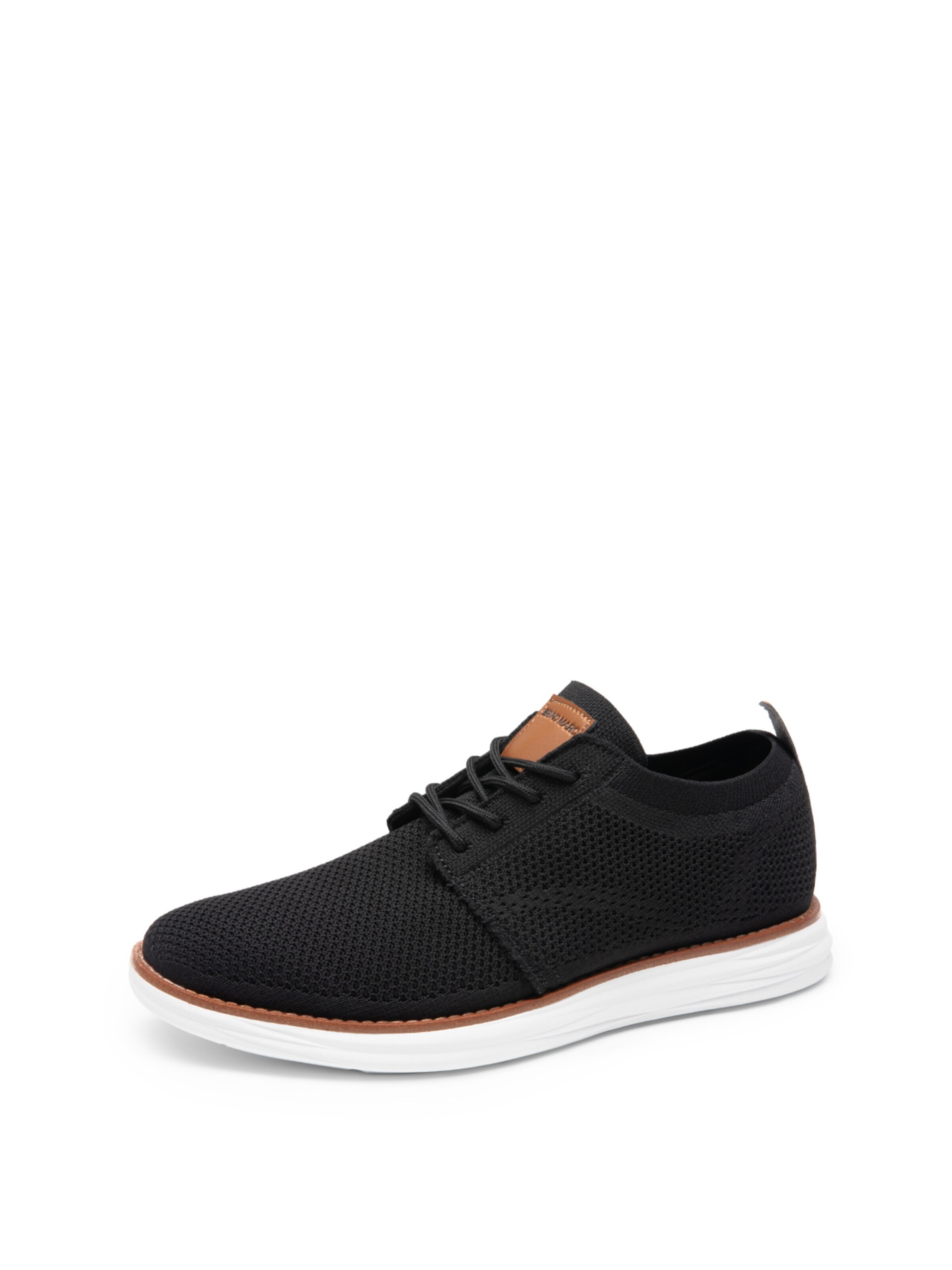 Bruno Marc Slip-Ons in Black: front