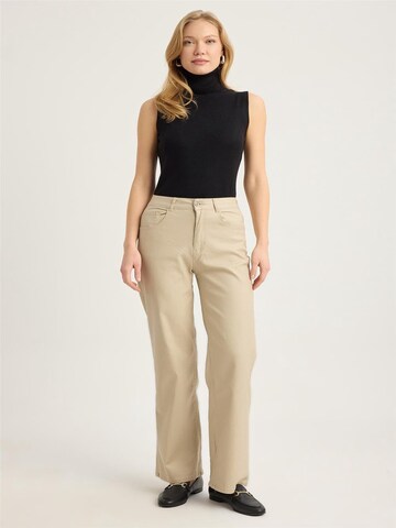 HOME STORE Regular Jeans in Brown