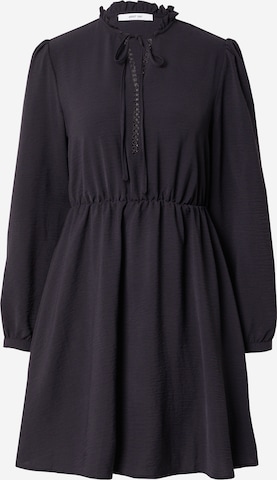 Robe 'Marika' ABOUT YOU en noir : devant