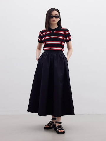 MANUKA Skirt in Black