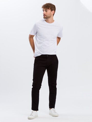 Cross Jeans Tapered Chino Pants in Black