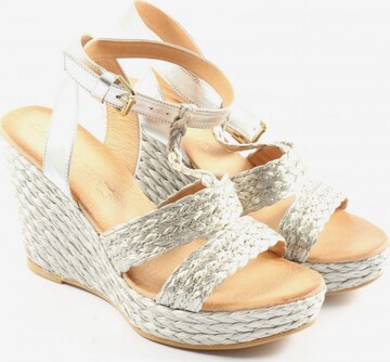 CAFÈNOIR Sandals & High-Heeled Sandals in 38 in Grey: front