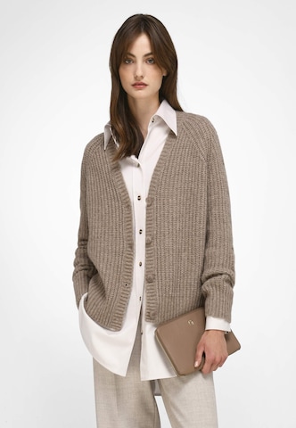 Fadenmeister Berlin Strickjacke in Beige: predná strana