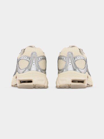 Nike Sportswear Низкие кроссовки 'AIR MAX MOTO 2K' в Бежевый